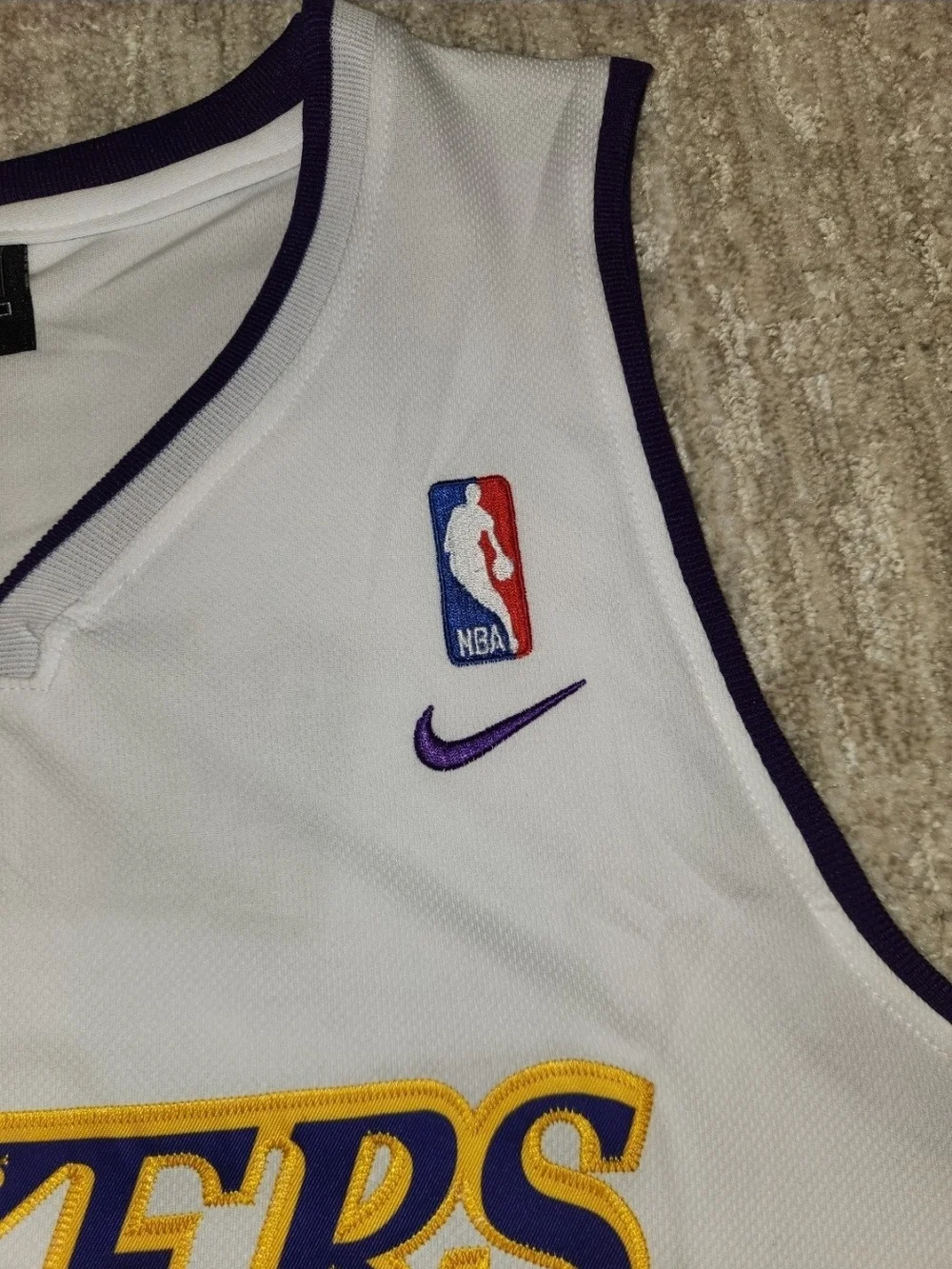 Vtg Kobe Bryant LA Lakers Nike Team Apparel Embroidered Jersey Mens Medium NWT